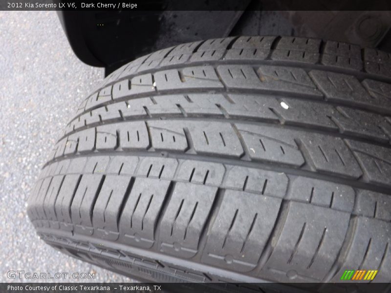 Dark Cherry / Beige 2012 Kia Sorento LX V6