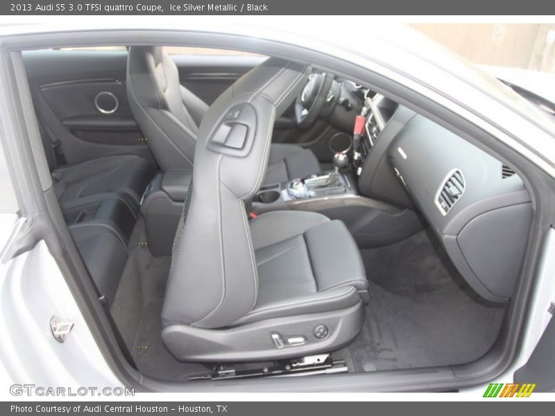  2013 S5 3.0 TFSI quattro Coupe Black Interior