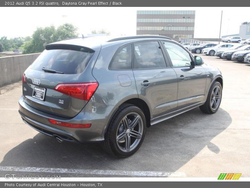 Daytona Gray Pearl Effect / Black 2012 Audi Q5 3.2 FSI quattro