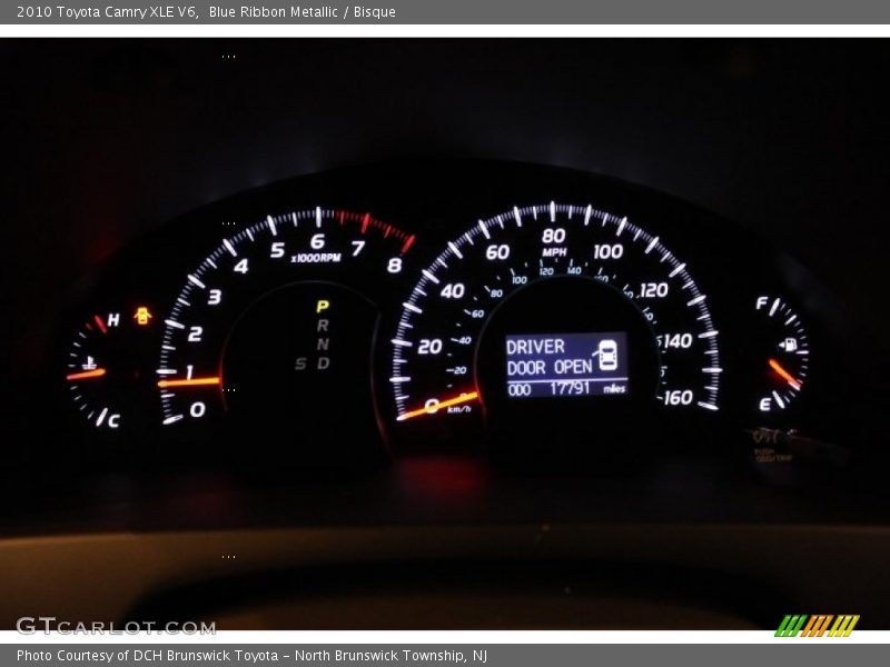 Blue Ribbon Metallic / Bisque 2010 Toyota Camry XLE V6