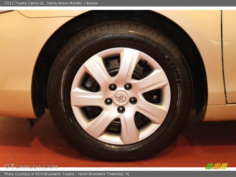 Sandy Beach Metallic / Bisque 2011 Toyota Camry LE