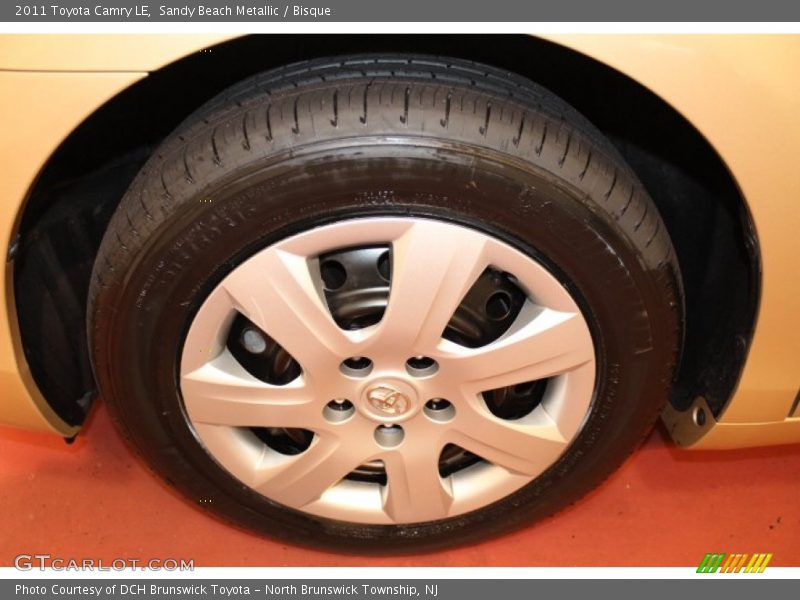 Sandy Beach Metallic / Bisque 2011 Toyota Camry LE
