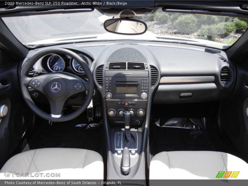Arctic White / Black/Beige 2009 Mercedes-Benz SLK 350 Roadster