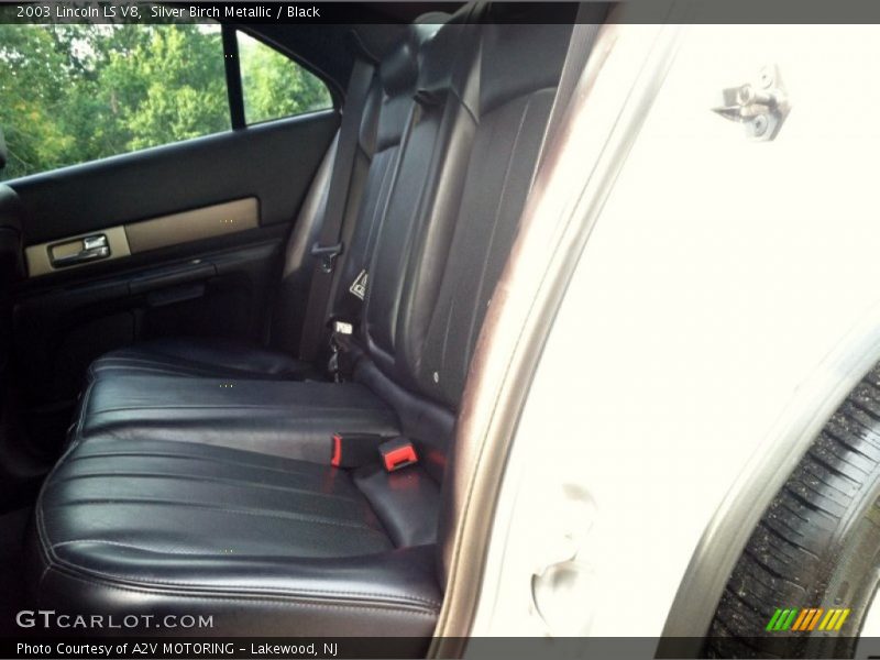 Silver Birch Metallic / Black 2003 Lincoln LS V8