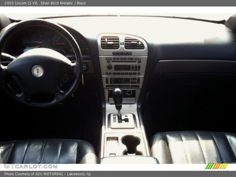 Silver Birch Metallic / Black 2003 Lincoln LS V8