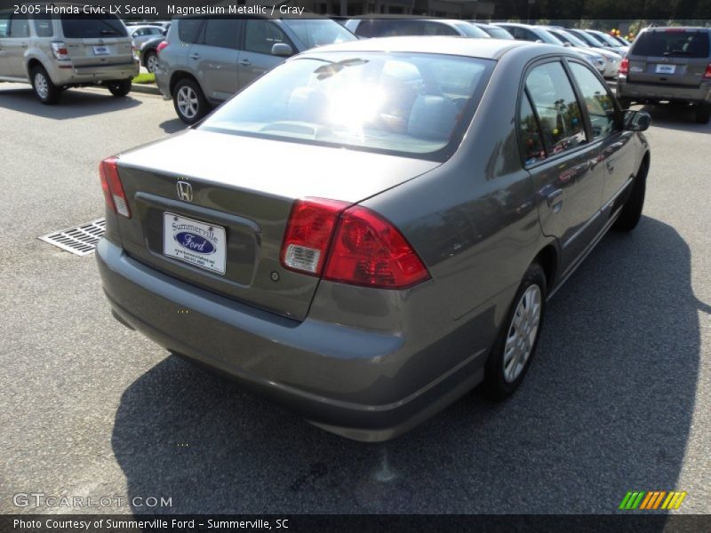 Magnesium Metallic / Gray 2005 Honda Civic LX Sedan