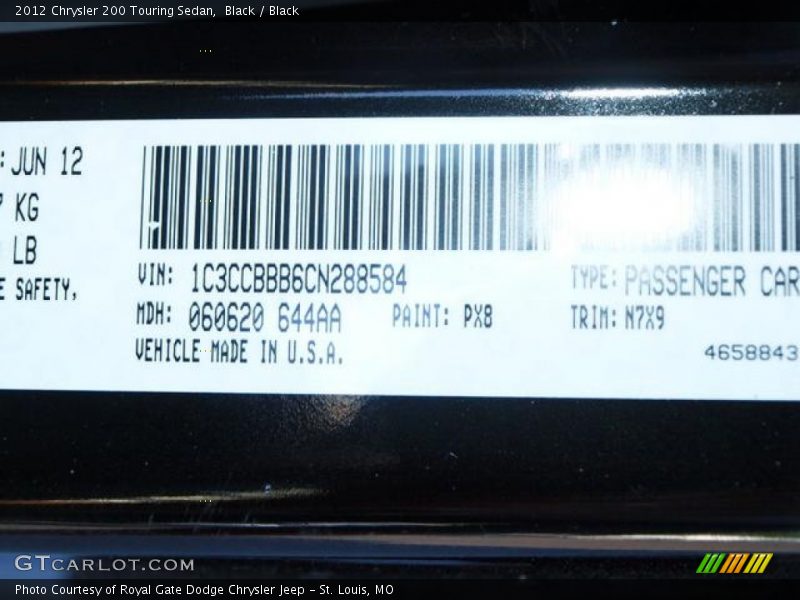 Black / Black 2012 Chrysler 200 Touring Sedan