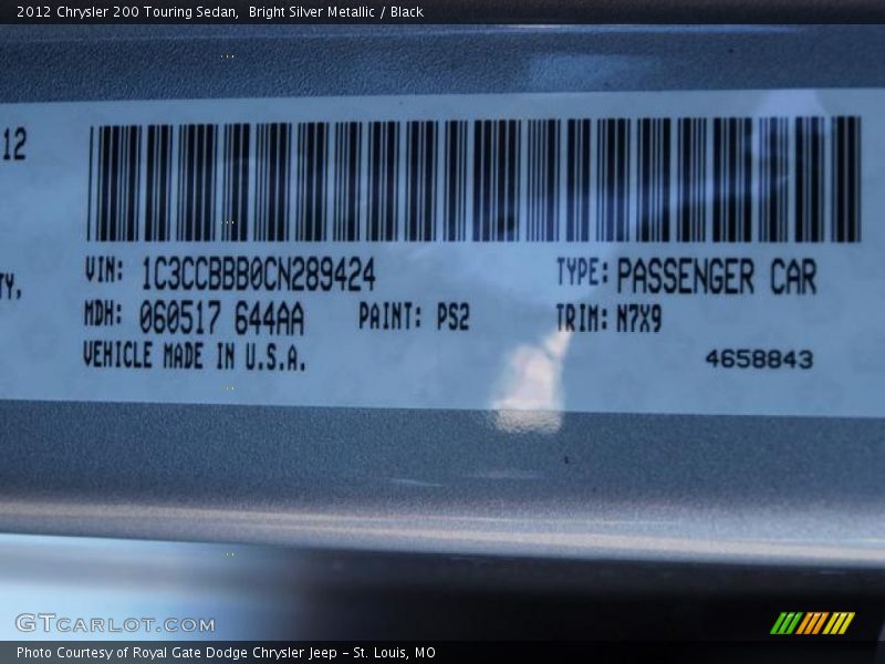 Bright Silver Metallic / Black 2012 Chrysler 200 Touring Sedan
