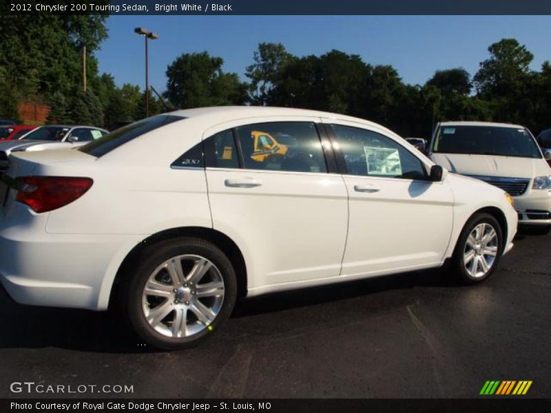 Bright White / Black 2012 Chrysler 200 Touring Sedan