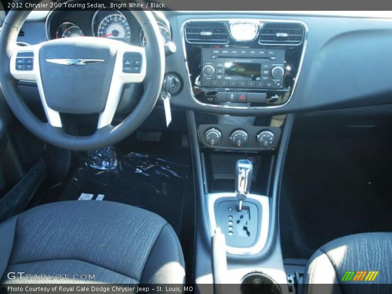 Bright White / Black 2012 Chrysler 200 Touring Sedan