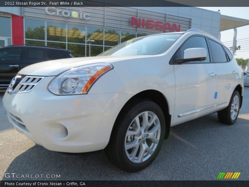 Pearl White / Black 2012 Nissan Rogue SV