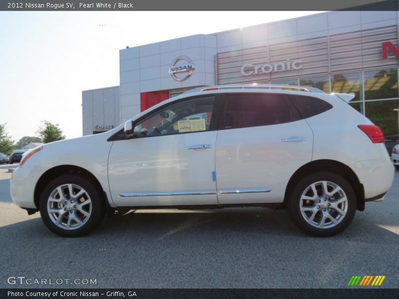 Pearl White / Black 2012 Nissan Rogue SV
