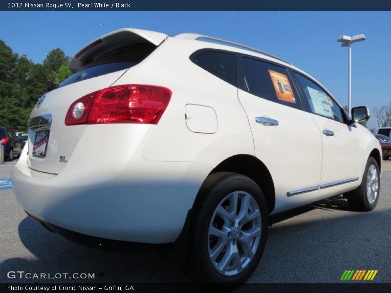 Pearl White / Black 2012 Nissan Rogue SV