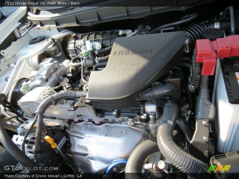Pearl White / Black 2012 Nissan Rogue SV