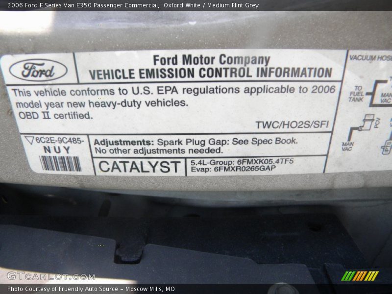 Oxford White / Medium Flint Grey 2006 Ford E Series Van E350 Passenger Commercial