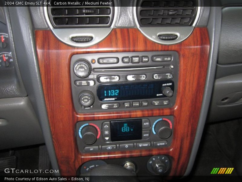 Carbon Metallic / Medium Pewter 2004 GMC Envoy SLT 4x4