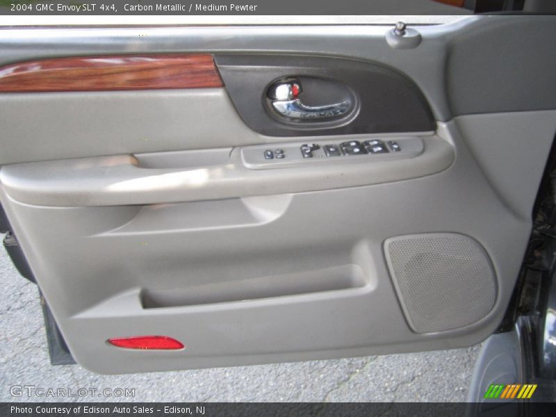 Carbon Metallic / Medium Pewter 2004 GMC Envoy SLT 4x4