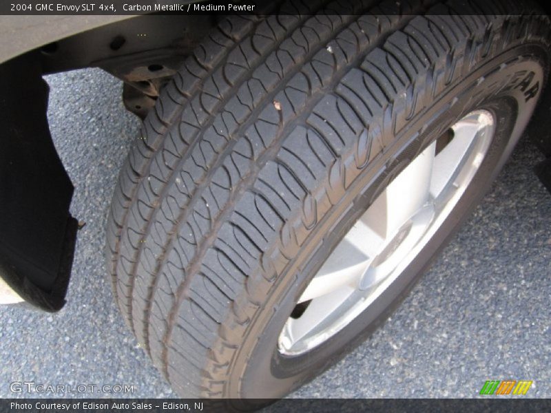 Carbon Metallic / Medium Pewter 2004 GMC Envoy SLT 4x4