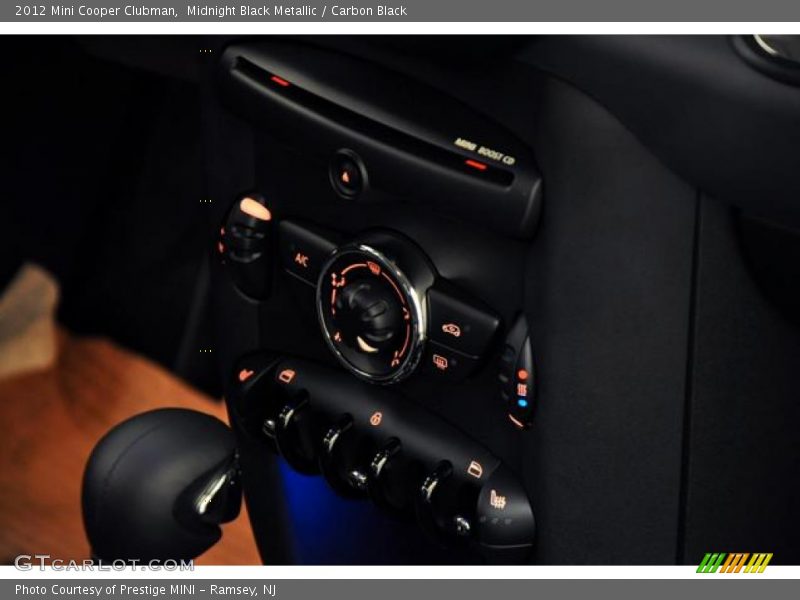 Midnight Black Metallic / Carbon Black 2012 Mini Cooper Clubman