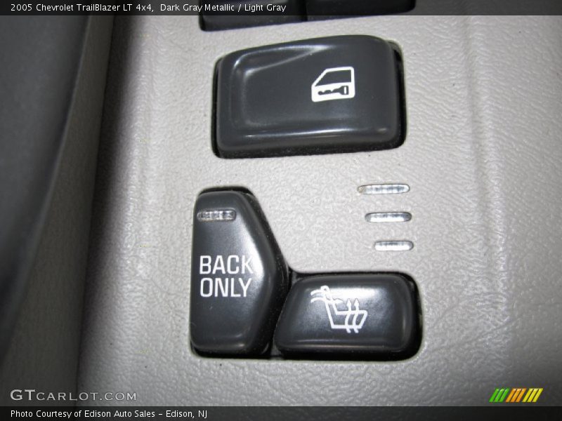Dark Gray Metallic / Light Gray 2005 Chevrolet TrailBlazer LT 4x4