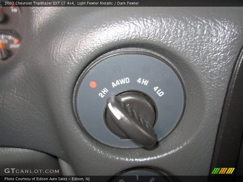 Light Pewter Metallic / Dark Pewter 2003 Chevrolet TrailBlazer EXT LT 4x4