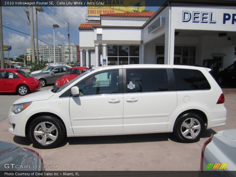 Calla Lilly White / Aero Gray 2010 Volkswagen Routan SE