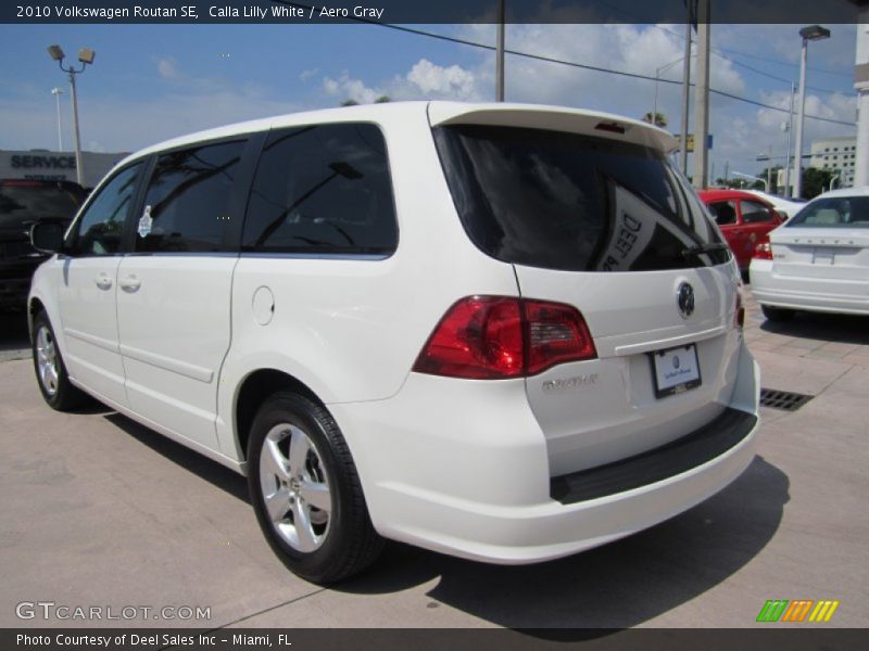 Calla Lilly White / Aero Gray 2010 Volkswagen Routan SE