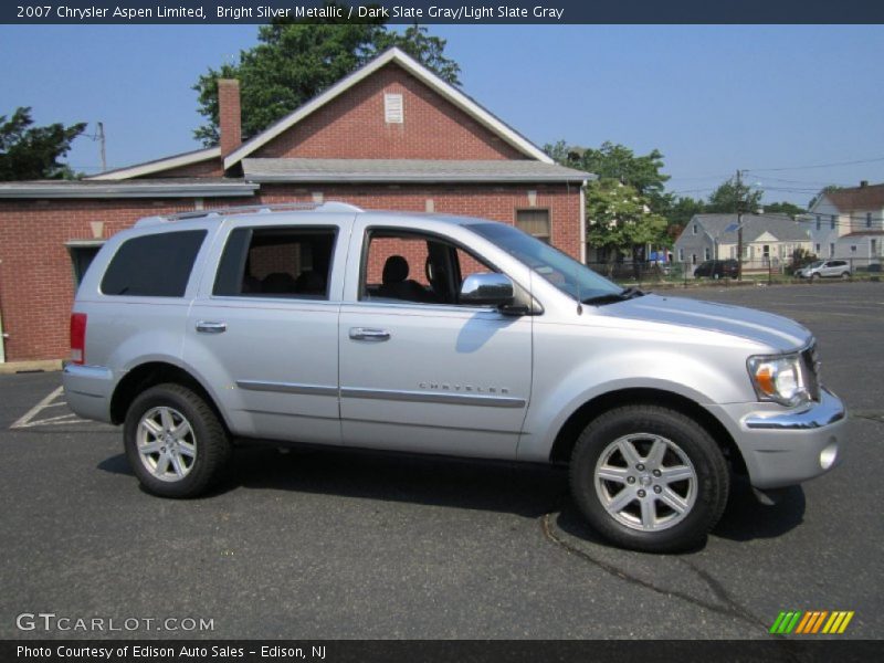 Bright Silver Metallic / Dark Slate Gray/Light Slate Gray 2007 Chrysler Aspen Limited