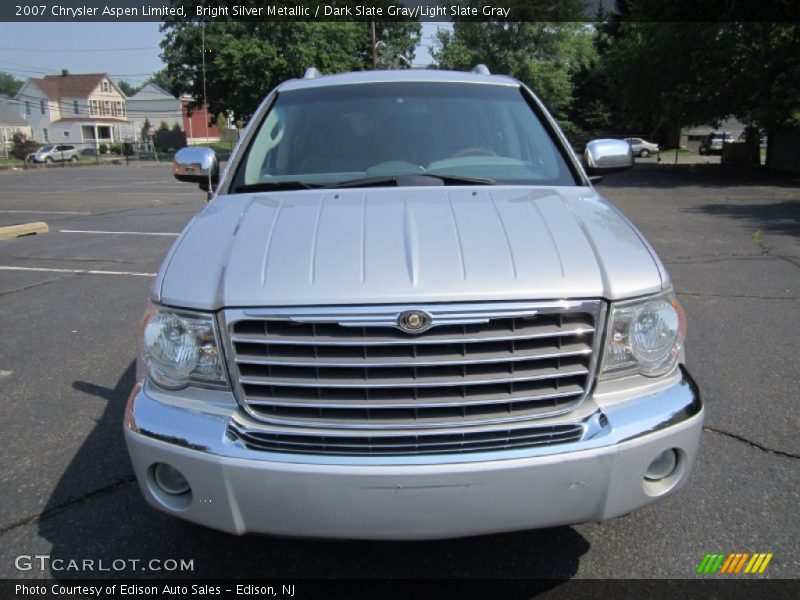 Bright Silver Metallic / Dark Slate Gray/Light Slate Gray 2007 Chrysler Aspen Limited
