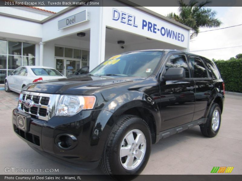 Tuxedo Black Metallic / Stone 2011 Ford Escape XLS