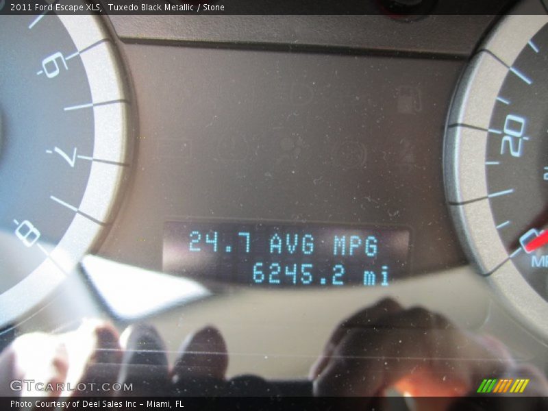 Tuxedo Black Metallic / Stone 2011 Ford Escape XLS