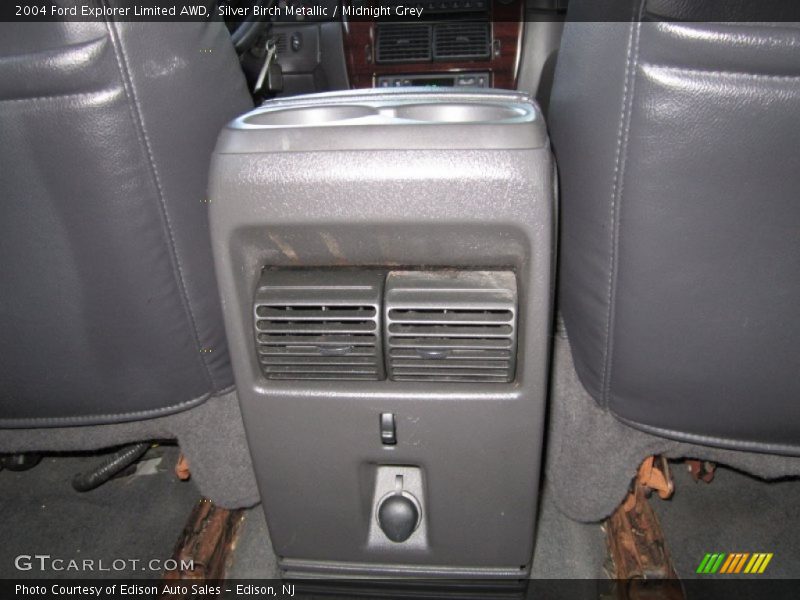 Silver Birch Metallic / Midnight Grey 2004 Ford Explorer Limited AWD