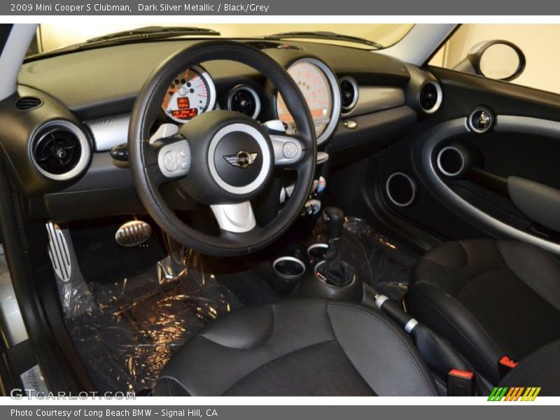 Dark Silver Metallic / Black/Grey 2009 Mini Cooper S Clubman