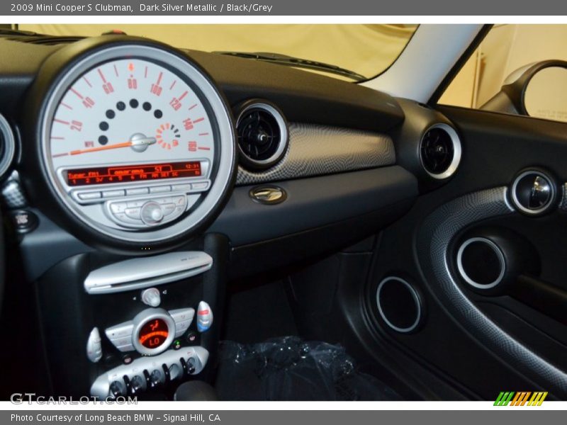 Dark Silver Metallic / Black/Grey 2009 Mini Cooper S Clubman