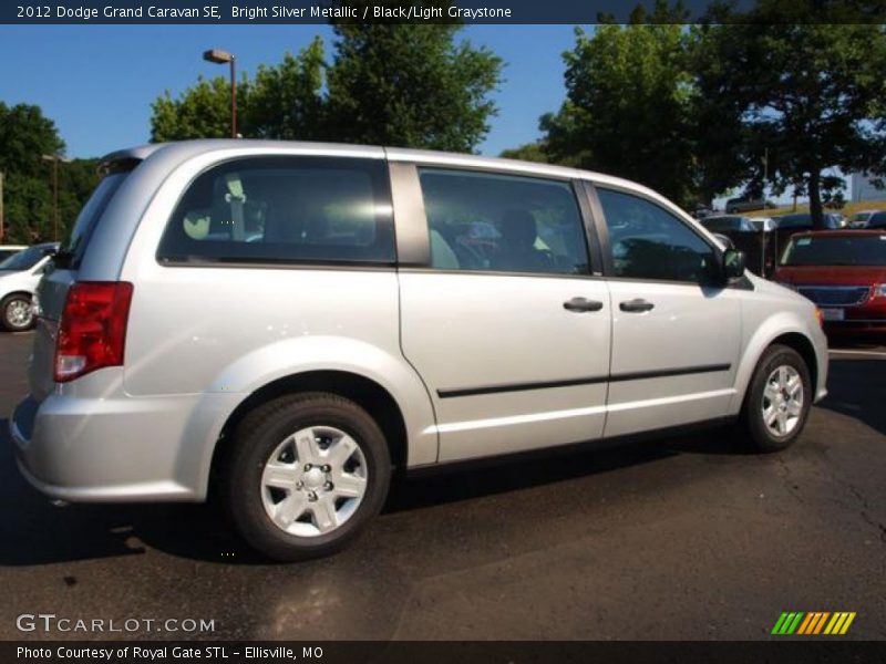 Bright Silver Metallic / Black/Light Graystone 2012 Dodge Grand Caravan SE