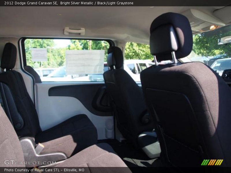 Bright Silver Metallic / Black/Light Graystone 2012 Dodge Grand Caravan SE
