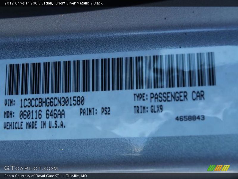 Bright Silver Metallic / Black 2012 Chrysler 200 S Sedan