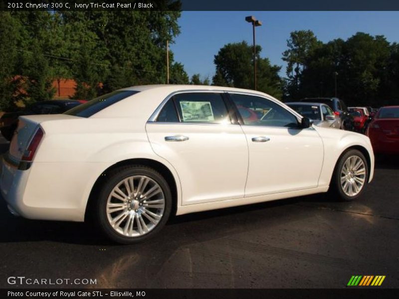 Ivory Tri-Coat Pearl / Black 2012 Chrysler 300 C