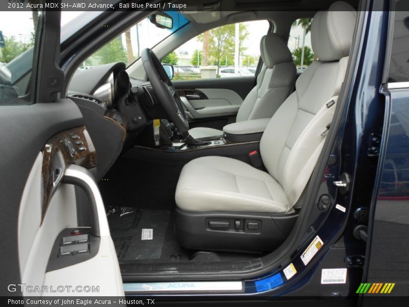 Front Seat of 2012 MDX SH-AWD Advance