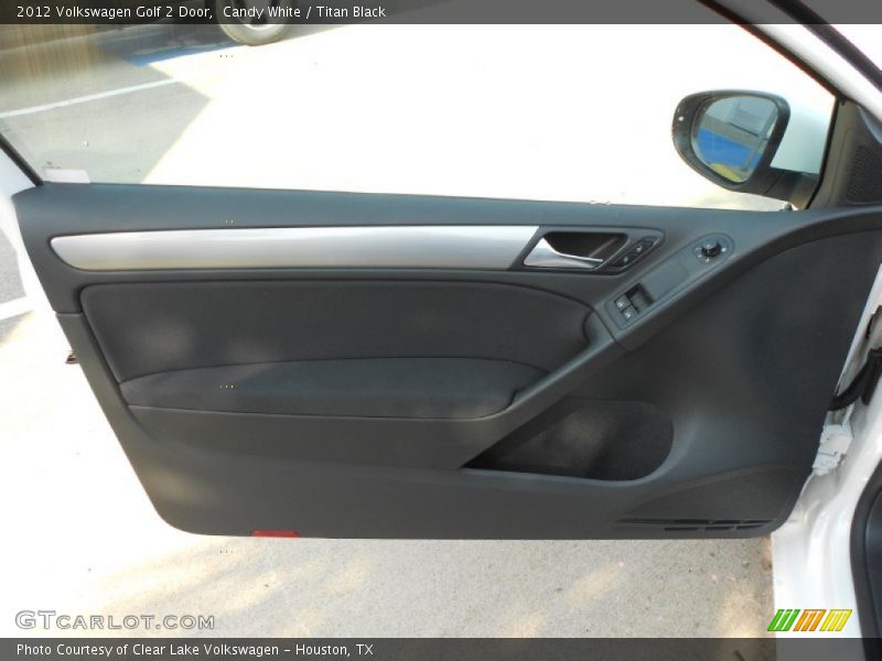 Candy White / Titan Black 2012 Volkswagen Golf 2 Door