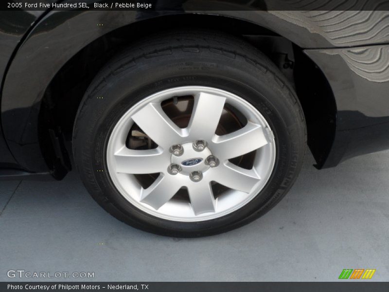 Black / Pebble Beige 2005 Ford Five Hundred SEL