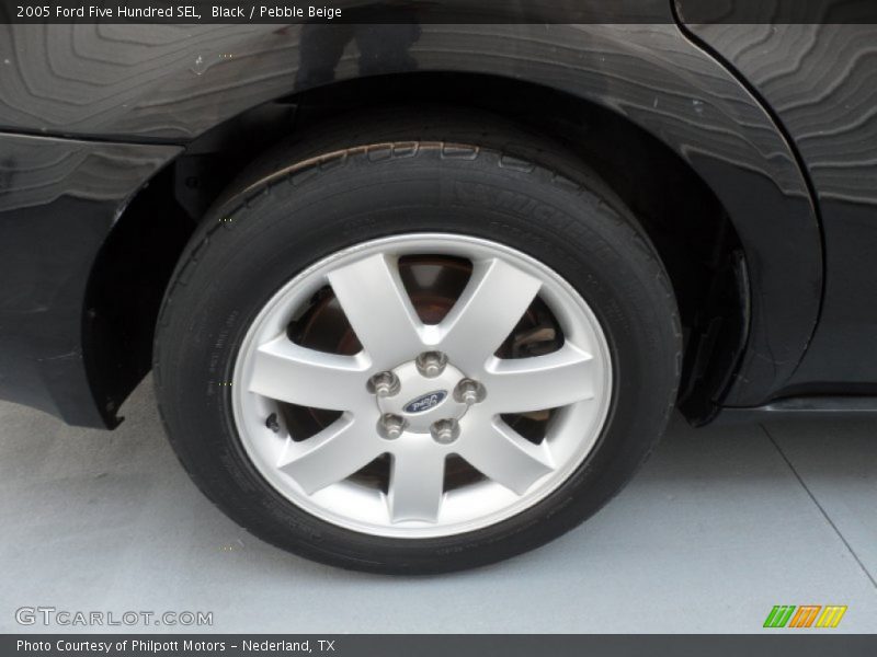 Black / Pebble Beige 2005 Ford Five Hundred SEL