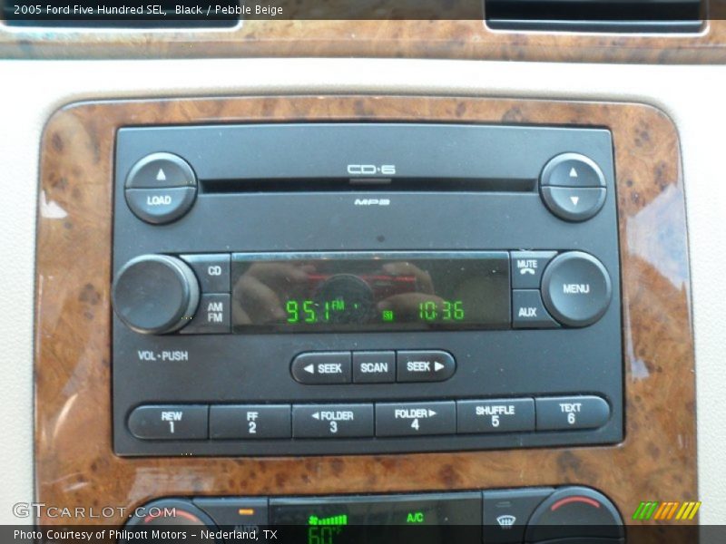 Black / Pebble Beige 2005 Ford Five Hundred SEL