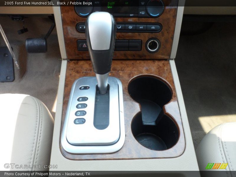 Black / Pebble Beige 2005 Ford Five Hundred SEL