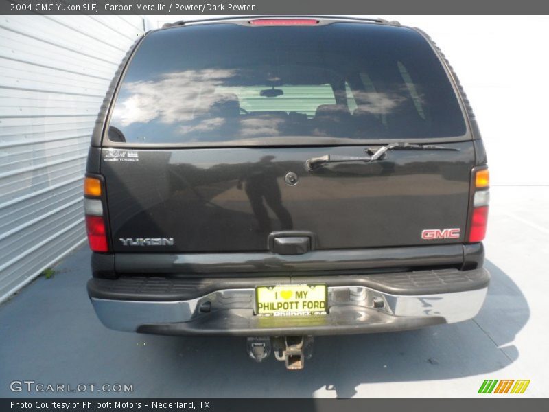 Carbon Metallic / Pewter/Dark Pewter 2004 GMC Yukon SLE