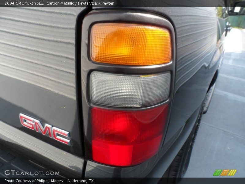 Carbon Metallic / Pewter/Dark Pewter 2004 GMC Yukon SLE