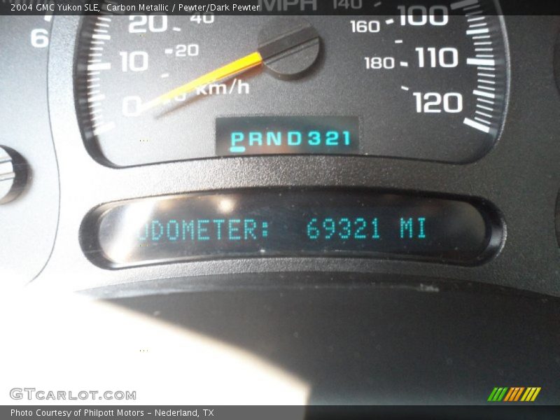Carbon Metallic / Pewter/Dark Pewter 2004 GMC Yukon SLE