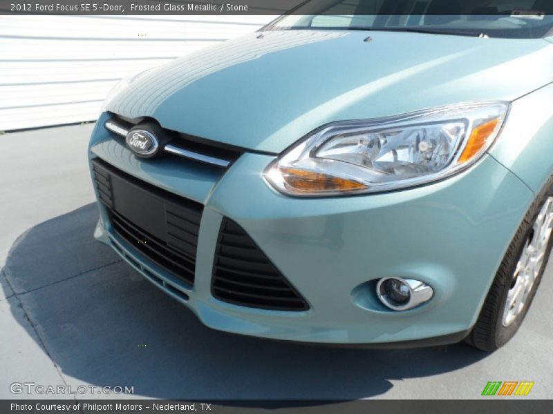 Frosted Glass Metallic / Stone 2012 Ford Focus SE 5-Door