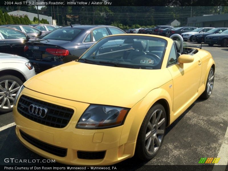 Front 3/4 View of 2004 TT 3.2 quattro Roadster