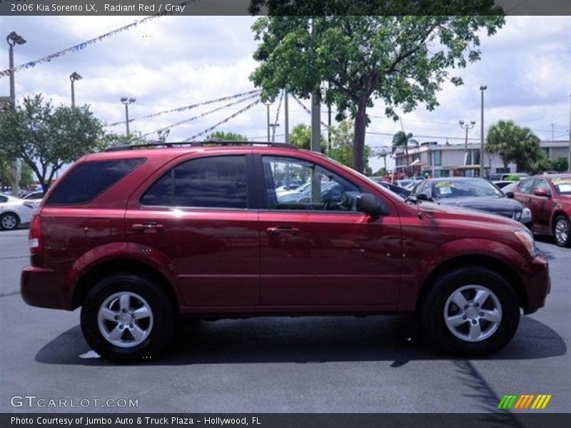 Radiant Red / Gray 2006 Kia Sorento LX